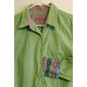 Robert Graham Women's Button Up Shirt size 8 Green L/S Flip Up Cuff